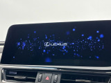 【メーカー純正ナビ】インテリアに溶け込むスタイリッシュな「専用設計」メーカーナビを装備♪視認性や操作性など基本性能にも優れ、より上質なカーライフをお楽しみいただけます。