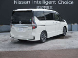 セレナ 1.2 e-POWER ハイウェイスター V 