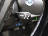 【レーダークルーズコントロール】アクセルペダルを踏まなくても、車間制御モードでは、先行車の車速変化に合わせた追従走行を行い、自動的に加速・減速・停止をします。