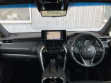 見通しのよいすっきりとした視界で、誰でも運転しやすいです。運転のしやすさは疲れにくさにも繋がりますよ♪