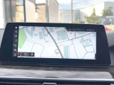 ●BMW純正ナビ:一体感のあるナビは、高級感ある車内を演出してくれます。Bluetooth再生などオーディオ機能も充実しておりますので、運転もより楽しめます♪