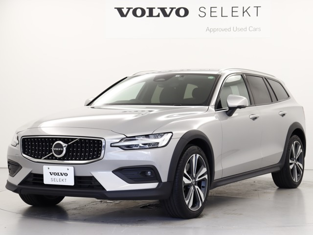 V60クロスカントリー アルティメット B5 AWD 4WD 