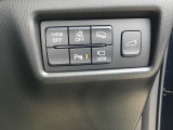 【i-ACTIVSENSE】事故を未然に防止したり、リスクを軽減するものです。国が推奨する「サポカーS」の「ワイド」に該当するための技術、先進安全技術を標準装備しています。