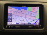 ワイド画面のナビゲーションはフルセグTV対応のメモリーナビ(Aftermarket品)を搭載しています。Bluetoothオーディオ機能がありますので、スマートフォンなどの音楽も再生できます。