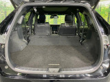 後席を格納すると、これだけの広さが!シーンに合わせたシートアレンジで、大きな荷物も積むことが出来ます♪