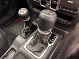 気になる車はすぐにお問い合わせください!画面右側の0066から始まる無料ダイヤルからお問い合わせ下さい!専門スタッフがお車のご質問にお答えいたします!
