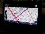 ホンダ車専用車載通信機能「Honda CONNECT(ホンダコネクト)」に対応で、便利と快適がさらに広がったナビディスプレイです。