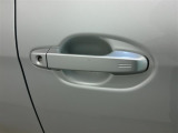 手にした瞬間、質感の良さを実感。細部までこだわった仕上がりです。