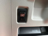 運転席には寒い時期には嬉しい装備のシートヒーター