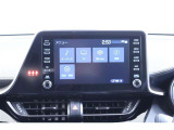 ディスプレイオーディオ搭載車!Bluetooth機能も搭載してますし、フルセグでテレビも見れます(ナビ機能のご利用は別途お手続きが必要になる場合があります)