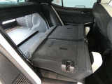 セカンドシードも倒せます。長めの荷物なども載せられます。