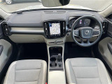 XC40 T4 モメンタム 修復歴無し