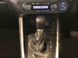 温度を設定すれば、自動で車内の温度管理をしてくれる優れものです♪ATミッションで運転楽々