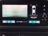 バックカメラが付いているので、車庫入れもラクラクです♪更にバンパーに取り付けられたソナーセンサーで、障害物を音とナビゲーション画面で知らせてくれます♪