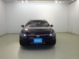 VWは小さな車も、大きな車も、平等です。クラスによって品質や安全性に差を付けない。ボディ剛性と精度、重厚なドアの音はどの車種も共通です。是非一度体感してみて下さい。