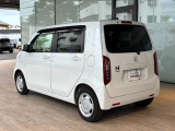 とてもキレイなカラーとなっております。ぜひ現車にてご確認くださいませ
