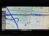 ダイハツ純正ナビゲーションを装備しています☆TVは画像がきれいなフルセグになっていてスマホに入っている音楽もBluetoothで繋いで楽しんでいただけます☆