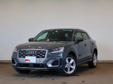 Audi Q2 30 TFSI sport/LEDヘッドライト/アルミホイール 5アームスターデザイン 7Jx17/プライバシーガラス