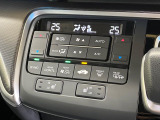 【シートヒーター】運転席/助手席共に温度調節が可能なシートヒーターを装備。季節を問わず快適にドライブできます。
