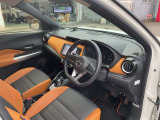 運転席側からの画像です。