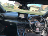 エンジンルームも綺麗に洗浄してから納車致します。普段あまり見ることが無い箇所だからこそ綺麗だと感動しますよね(*´▽`*)