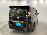 【Honda認定中古車 U-Select】 は3つの安心をお約束します。 1 Hondaのプロが整備した安心。 2 第三者機関がチェックした安心。 3 購入後もHondaが保証する安心。