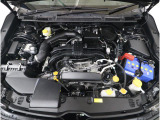 ■スバルと言えば水平対向エンジン。車体の低い位置に搭載されているので、万一の衝突時には、エンジンルームの下へ潜り込み、室内の乗員の被害軽減に貢献致します。