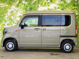N-VAN +スタイル ファン 4WD 