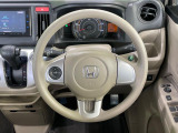 【ステアリングスイッチ】運転中、前方から目線をそらすことなく、オーディオ等の操作が可能な便利機能!安心&快適なドライブを演出してくれます♪