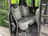 高品質なオリジナルフロアマットもオプションにてご用意しております。お好きなデザインやカラーをお車に合わせて選んでいただくことができます♪