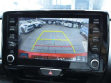 バックカメラが付いているので後方確認が非常にしやすいです。今や運転初心者も熟練者も必須装備!ついていて損はないですね♪