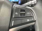 【アダプティブクルーズコントロール】高速道路での長距離走行が楽に!!自動で速度を保つクルーズコントロールが、衝突軽減システムと連携し、前方の車両を感知して車間を保つように速度調節してくれます!!
