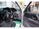 ドレスアップした車の後付部品などですが中古の為、全て現状でお渡しします。保証はありません。気になるものは動作確認しますので事前に聞いて下さい。