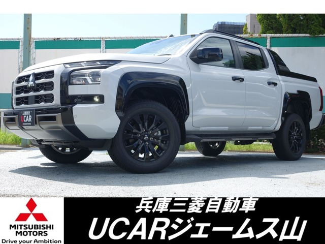 トライトン 2.4 GSR ディーゼル 4WD 