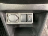 【運転席側シートヒーター】冬場の運転が快適です。