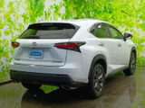 NX 200t Fスポーツ 