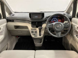 弊社の商品車両は横浜本牧にあります本部で隅々までチェックを行い、トヨタの厳しい商品基準をクリアした厳選した車両を展示しています。