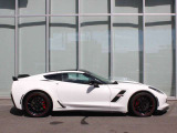 C7コルベットならではのロングノーズのフォルムが特徴となっております!