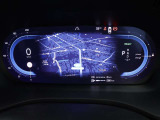 スピードメーターにはマップが映ります。