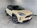 「中古車ハイブリッド保証」付き。ハイブリット機構を無償で保証します。保証期間は初度登録年月から10年目まで、または3年間の長い方。但し累計走行距離が20万km以内。
