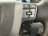 車間間隔を検知して、前方の車両と同じ速度で追従するレーダークルーズコントロールを搭載しております。