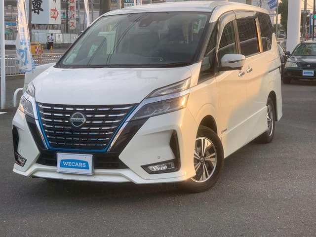 セレナ1.2 e-POWER ハイウェイスター V