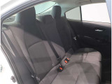 ゆとりある広々とした車内空間は、ドライブを始め買い物やレジャーなど、幅広く活躍します。一人でもみんなとでもお出かけを楽しみましょう!