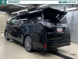 中古車の総合評価や内外装の状態などをひと目でわかるよう、トヨタ車のプロの検査員が実施した「車両検査証明書」をご用意しています。