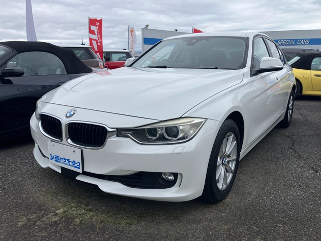 3シリーズセダン320i xドライブ 4WD