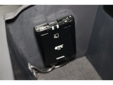 高速道路走行の料金所をノンストップで通過できるETCを装備!※ ETCカードのお申し込みも当社にお任せ下さい!
