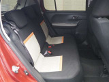 禁煙車です。シートの汚れも臭いもほとんど気になりません。