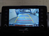 バックガイドモニターが後退時にサポートしてくれます。