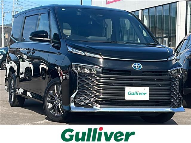 ヴォクシー1.8 ハイブリッド S-Z E-Four 4WDワンオーナー