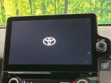 【10.5インチ ディスプレイオーディオ】大画面のディスプレイはAppleCarPlayやAndroidAutoが利用可能。大きな画面でスマホナビアプリ等が利用いただけます♪